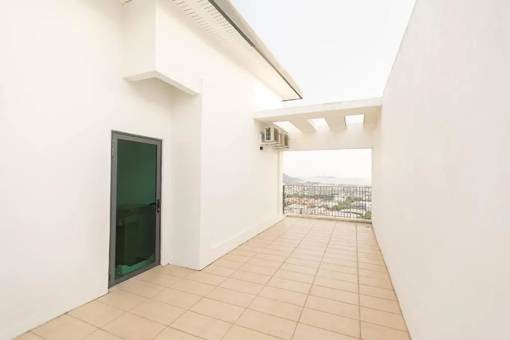 Appartement Top Floor Seaview Pent House 3Br 10Pax Perai Maleisië