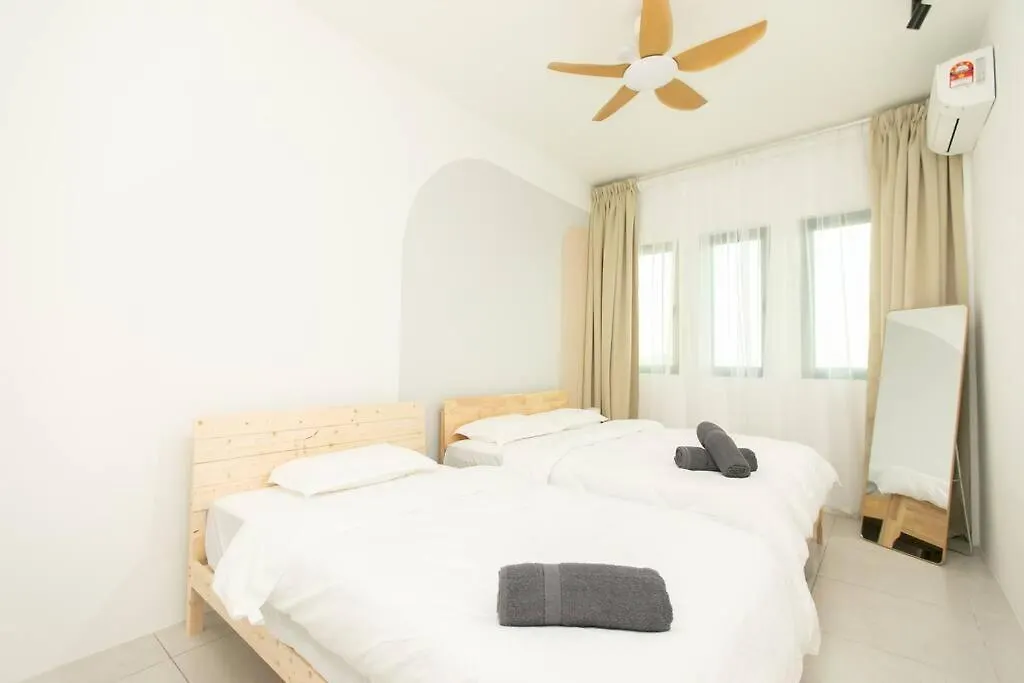 Appartement Top Floor Seaview Pent House 3Br 10Pax Perai